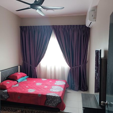 Aisy Homestay Putrajaya Cyberjaya Klia Kampung Dengkil Luaran gambar