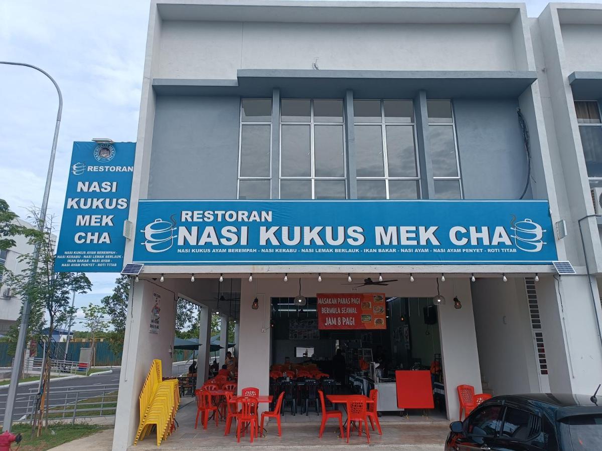 Aisy Homestay Putrajaya Cyberjaya Klia Kampung Dengkil Luaran gambar