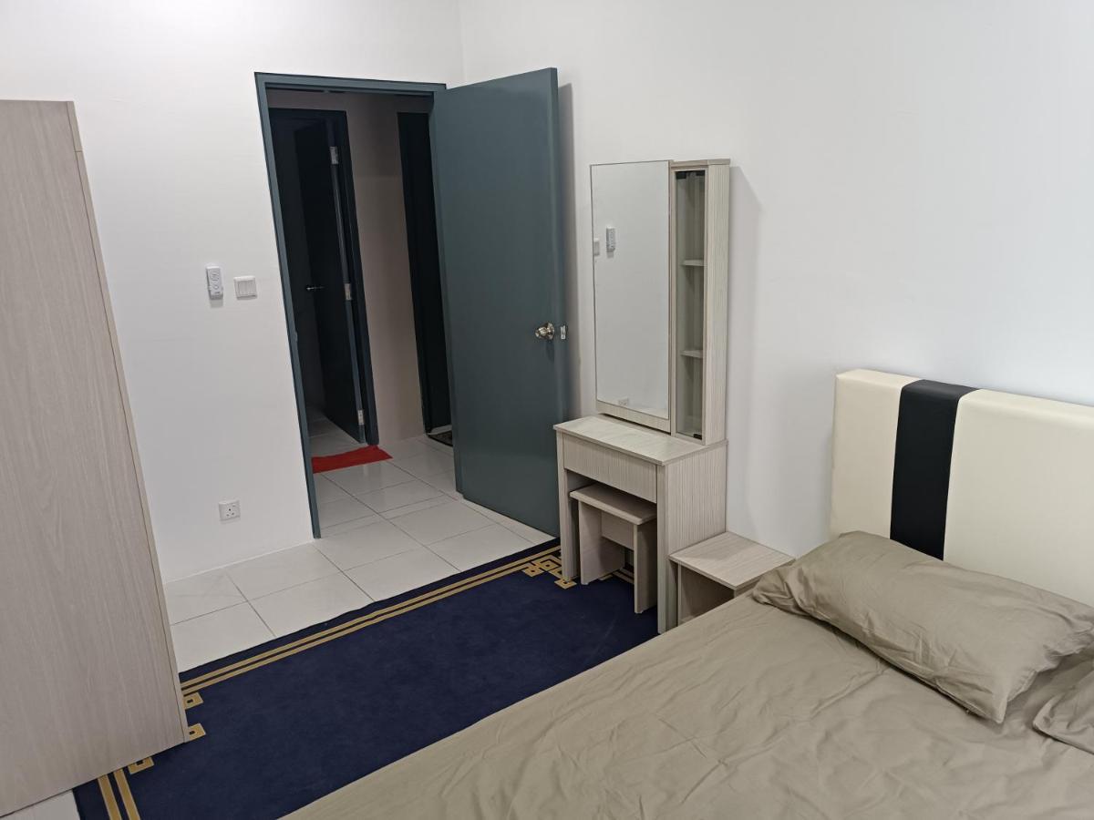Aisy Homestay Putrajaya Cyberjaya Klia Kampung Dengkil Luaran gambar