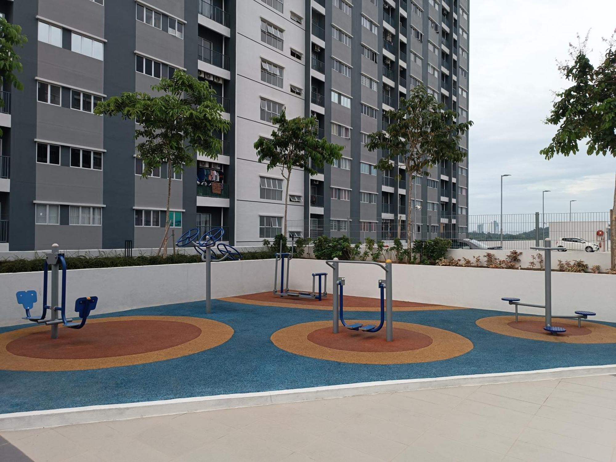 Aisy Homestay Putrajaya Cyberjaya Klia Kampung Dengkil Luaran gambar